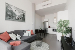 Quiet Terrace in Triana close to the river